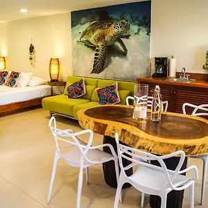 Apartahotel Casa Azul Maya, Isla Mujeres